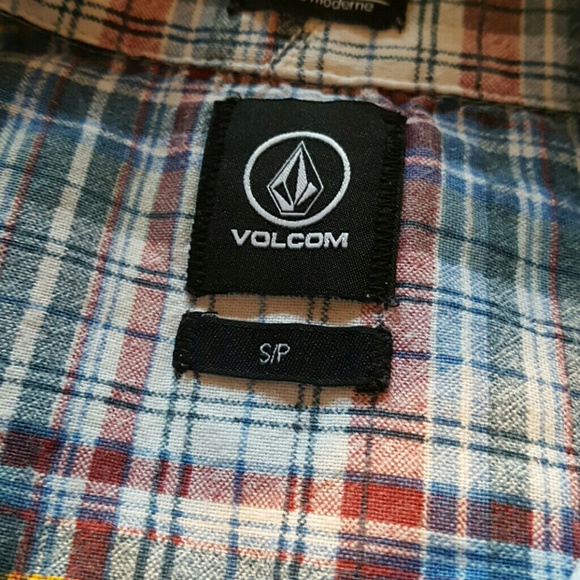 Volcom Plaid Button Up - Picture 6 of 8